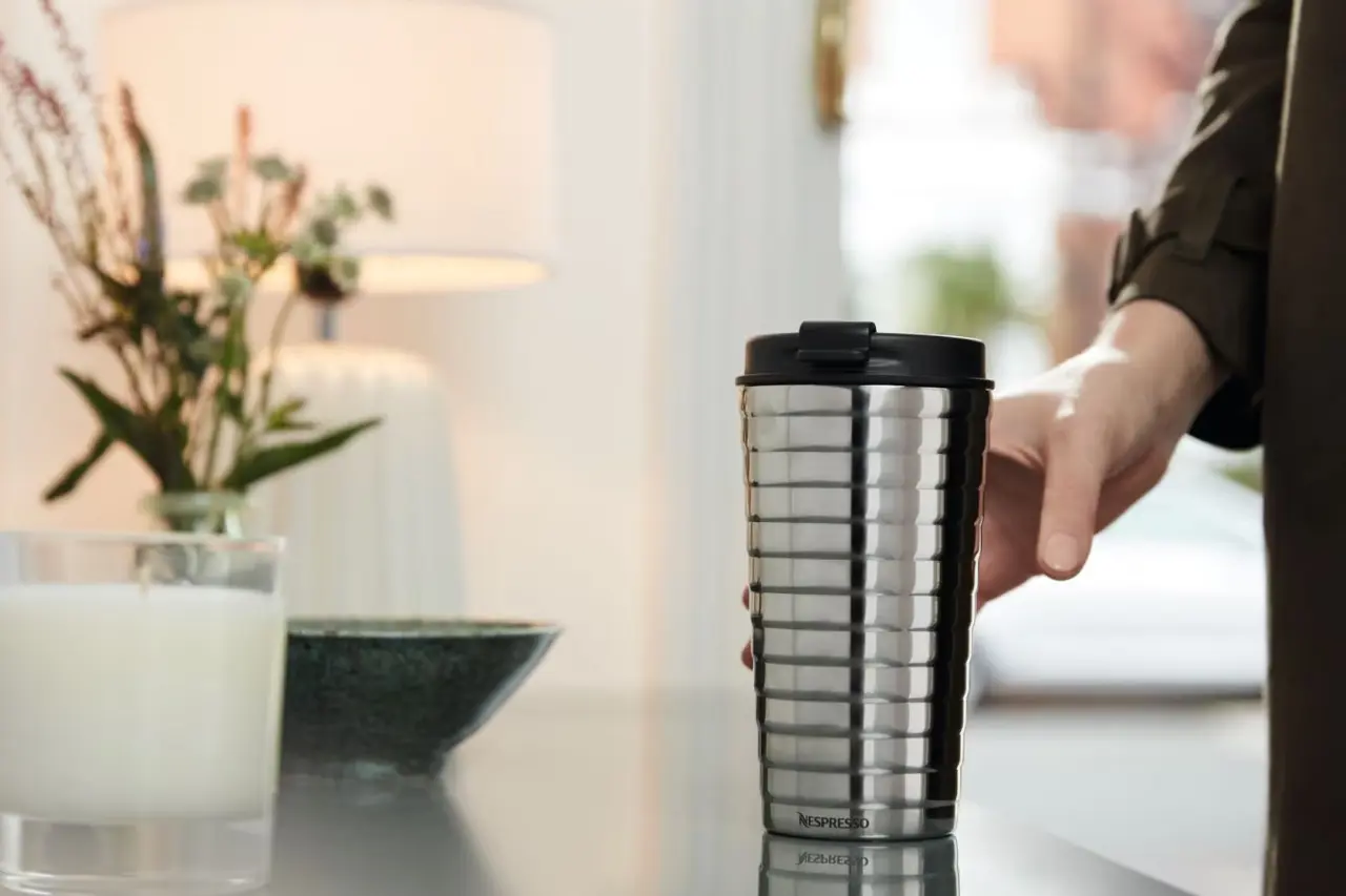 TOUCH TRAVEL MUG SILVER Product Scenic