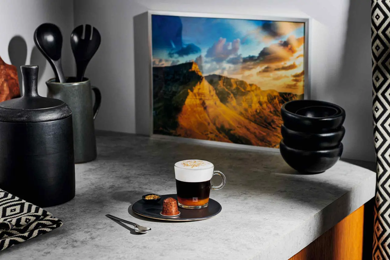 CAPE TOWN LUNGO Product Content 2